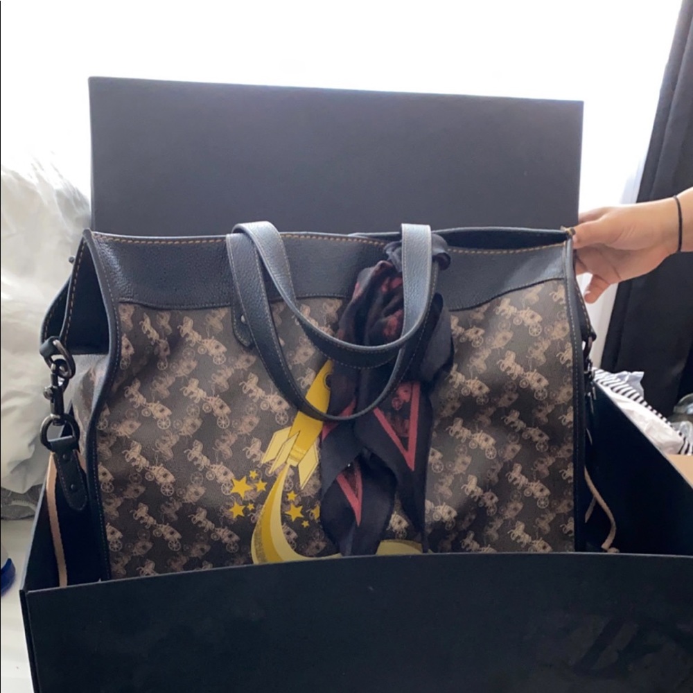 Coach big shoulder bag